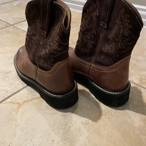 Ariat Brown Leather Western Ankle Boots - Picture 2 of 4